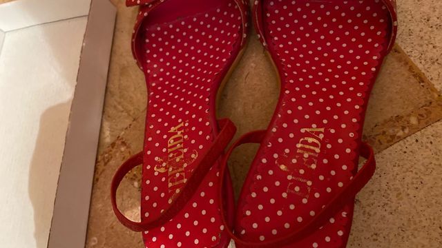 Sandalia lunares. N.38