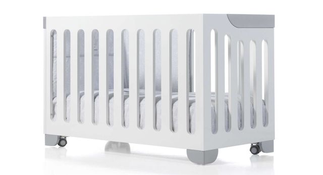 Cuna ALONDRA madera maciza lacada