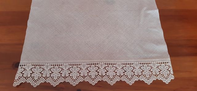 Puntilla vinilica para armario