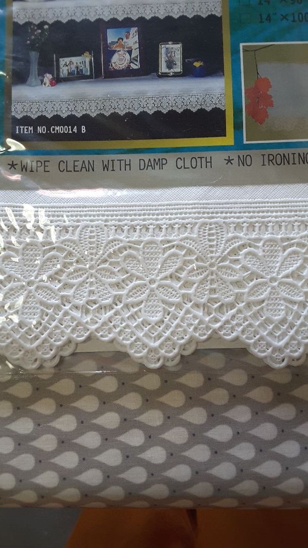 Puntilla vinilica para armario