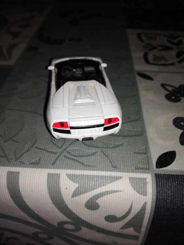 miniatura Lamborghini Murciélago