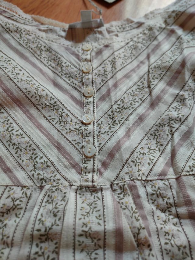 REBAJAS Top Con etiquetas Massimo Dutti M