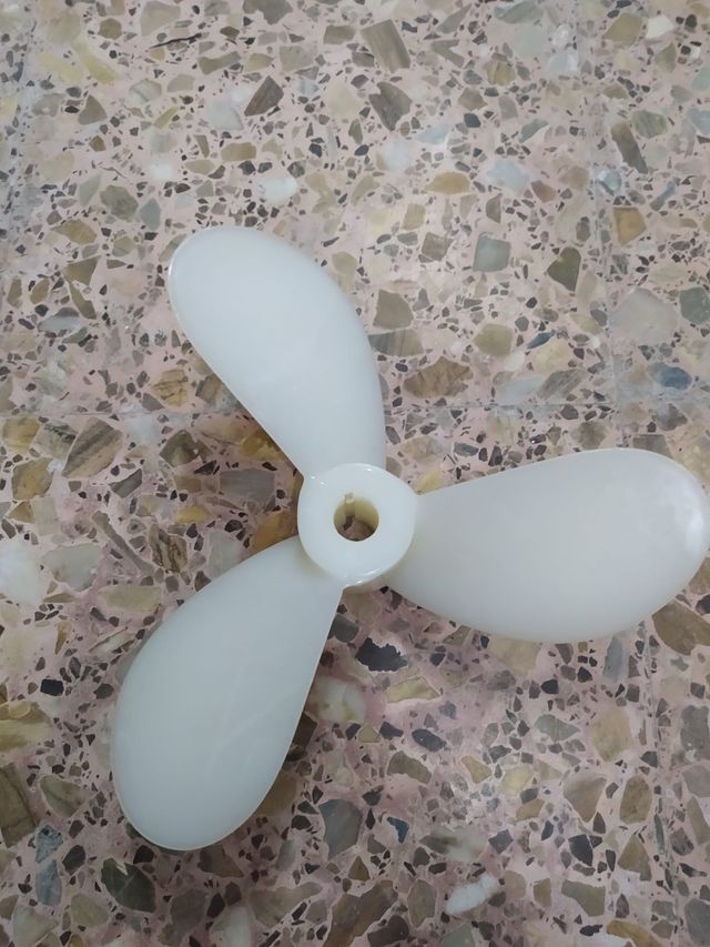 Hélice de nylon (NUEVA)