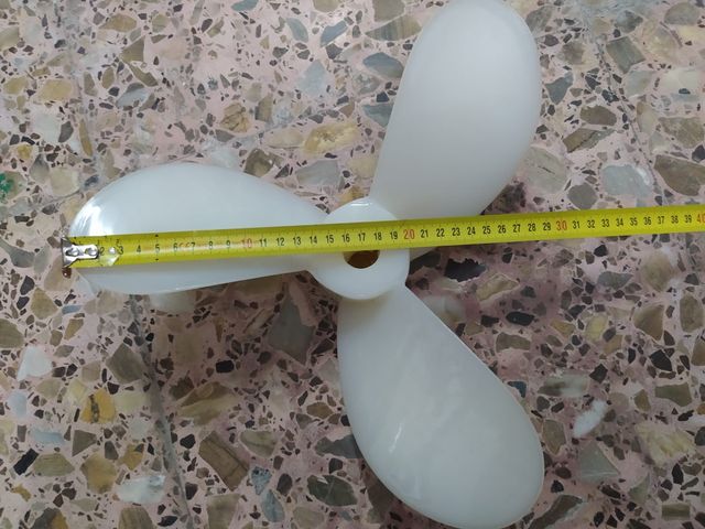 Hélice de nylon (NUEVA)