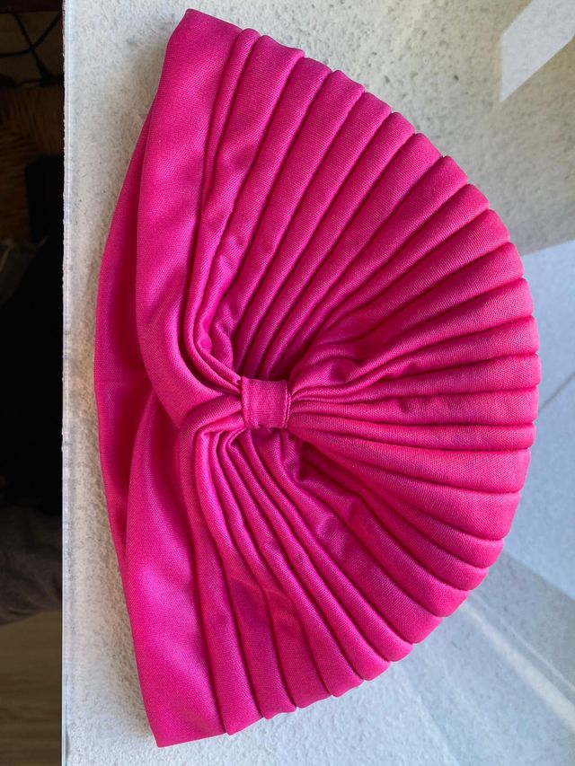 Turbante rosa sin estrenar