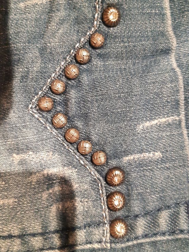 falda Stradivarius talla 36