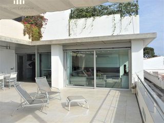 Dúplex en venta en L'Estartit en Torroella de Montgrí