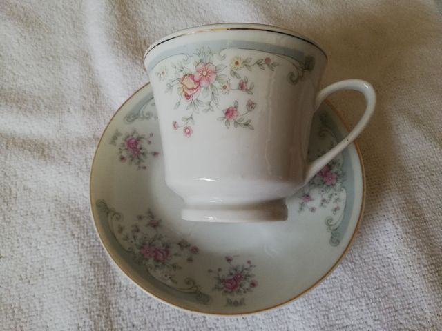 Juego de tazas de porcelana fina