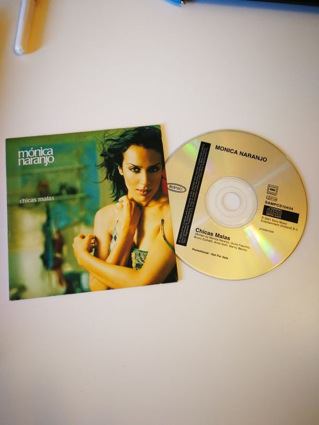 CD promo de Mónica Naranjo, "Chicas Malas"