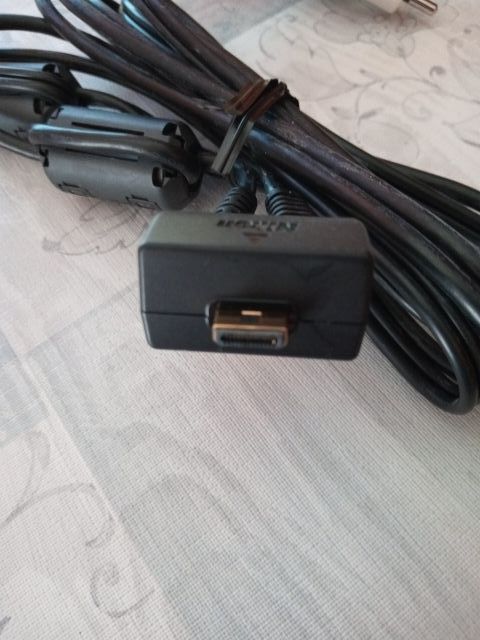 Nikon original cable
