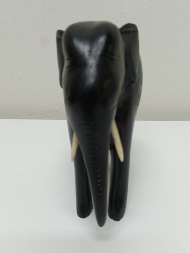 Pez Elefantes Hipopótamo madera UD.