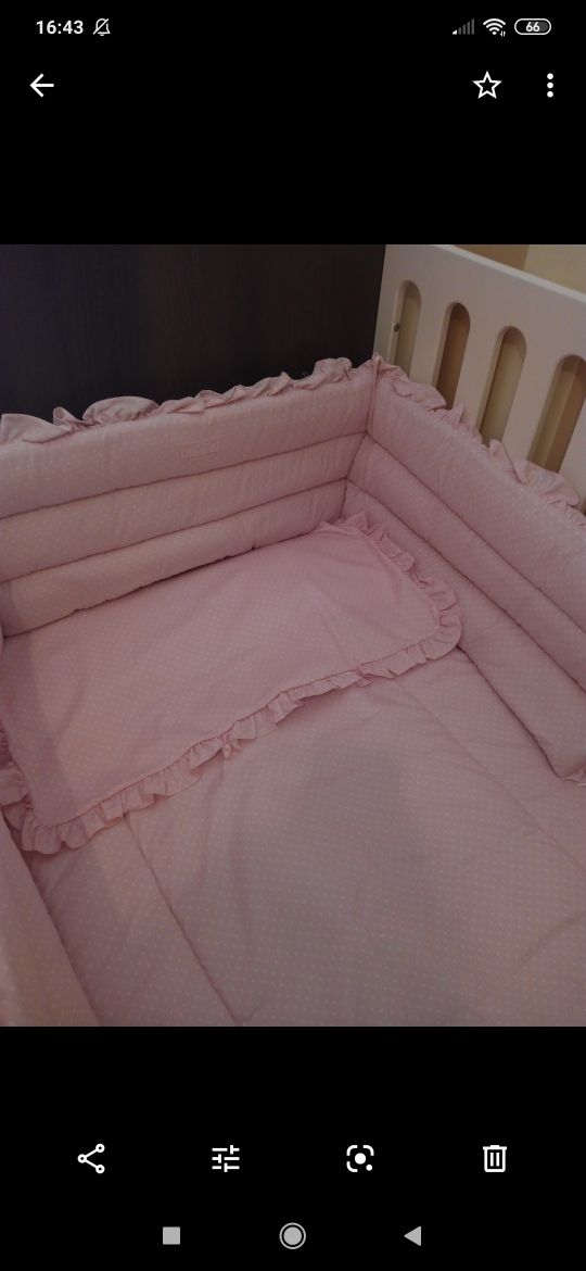 colcha y chichoneras en color rosa Trapitos