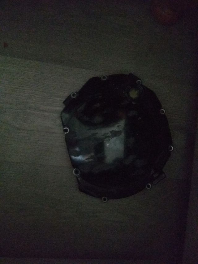 Tapa motor Suzuki Bandit 650 2005