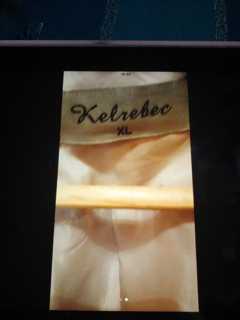 chaqueta con capucha