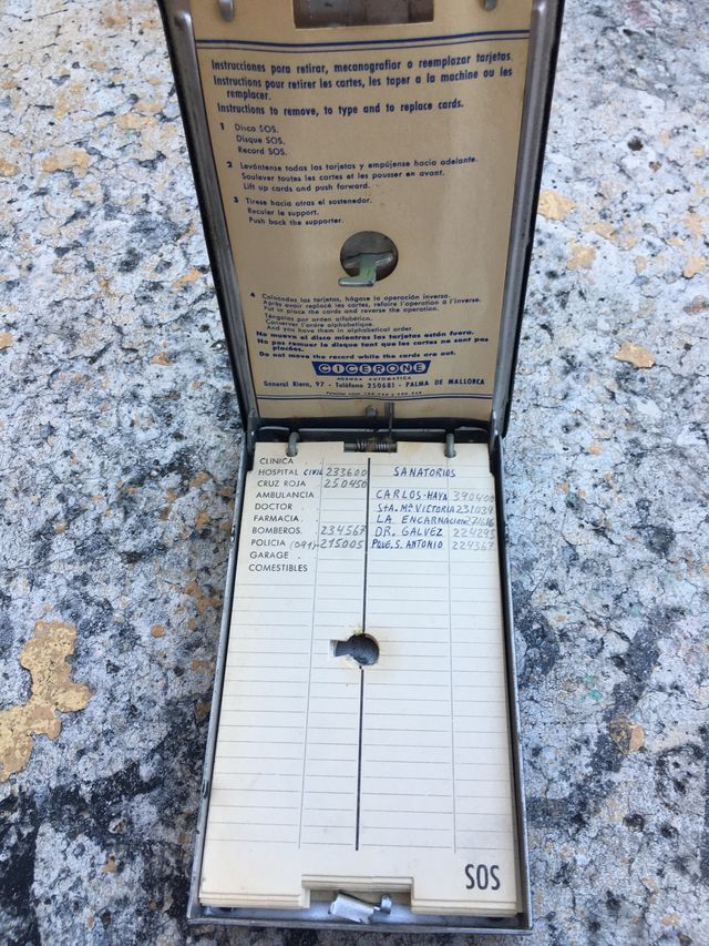 Agenda telefónica vintage