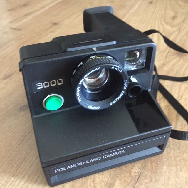 Cámara Polaroid 3000 con funda!!