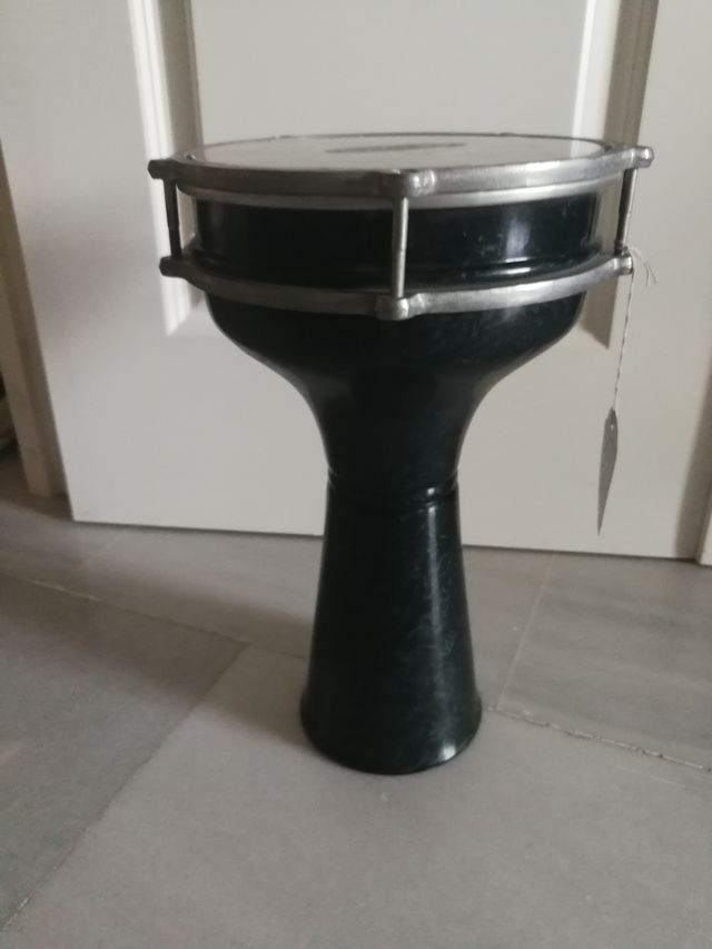 Djembe\/Darbuka de segunda mano por 25 EUR en Camas en WALLAPOP