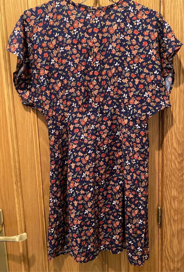 Vestido corto flores