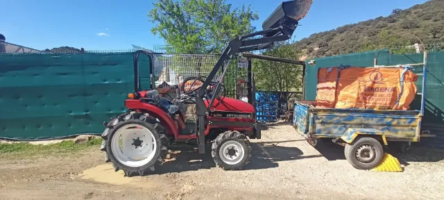 Minitractor Mitsubishi MT205