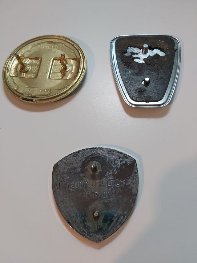 Placas Anagrama. Coche.