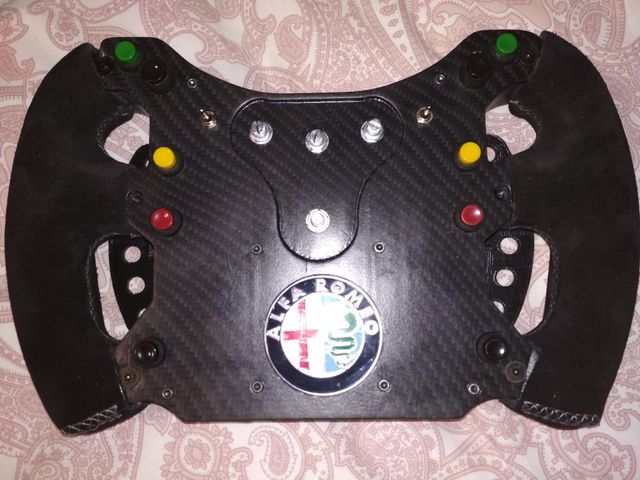 Volante Simracing Mclaren 650 GT3