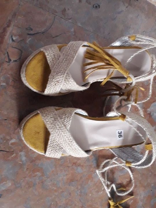 Sandalias verano rafia. Talla 36