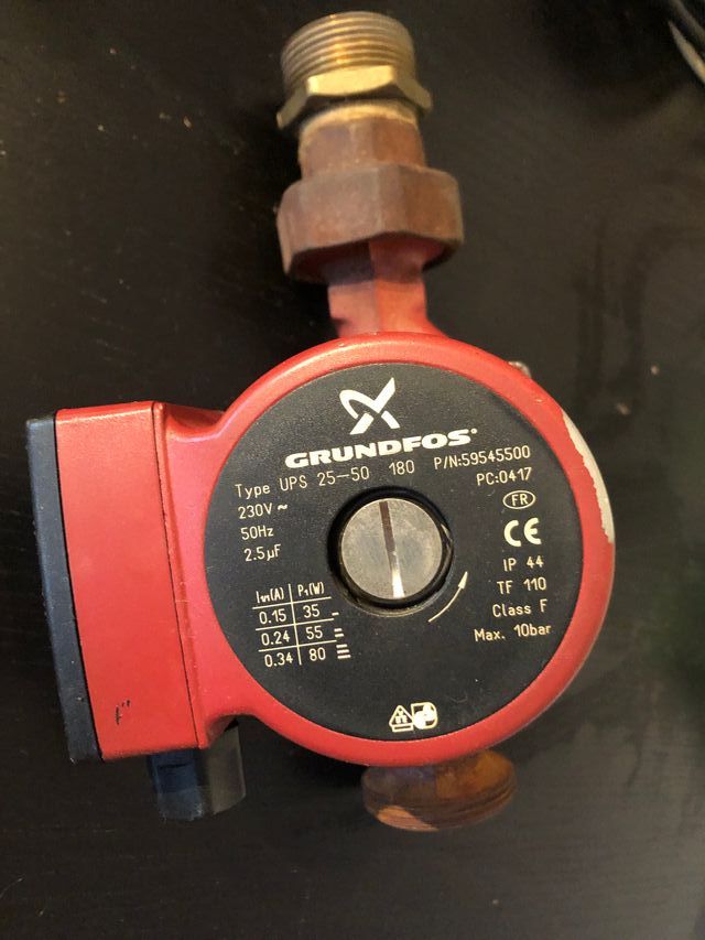BOMBAS RECIRCULACION AGUA GRUNDFOS ups 25-50 180 de segunda mano por ...
