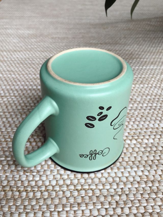 Taza vintage de segunda mano por 6 € en Madrid en WALLAPOP