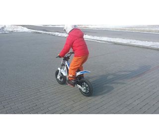 Moto infantil eléctrica litio NUEVA