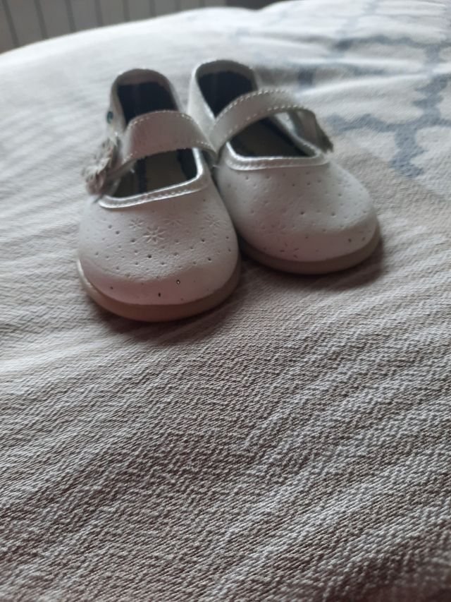 Zapatos ceremonia niña n.22. Conguitos