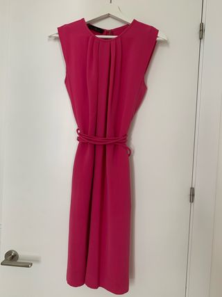 Vestido CAROLINA HERRERA de segunda mano por 135 EUR en Madrid en WALLAPOP