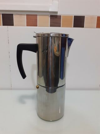 Cafetera italiana fagor de segunda mano por 18 EUR en Palencia en WALLAPOP