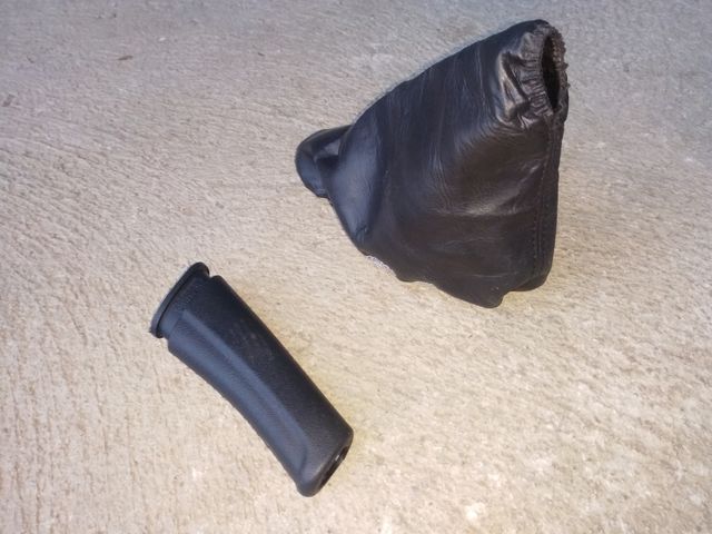 Empuñadura y fuelle freno de mano Fiat Stilo