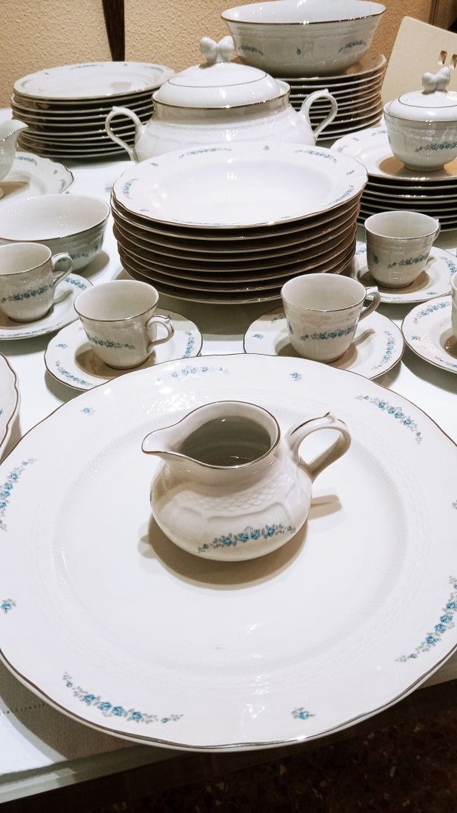 Vajilla de porcelana de Italia