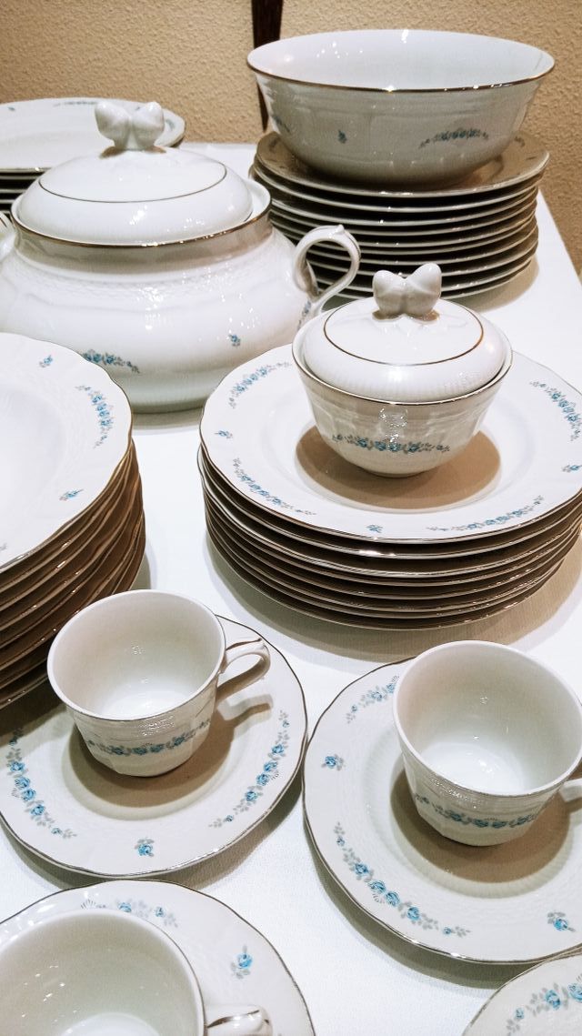 Vajilla de porcelana de Italia