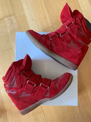 Zapatillas Hakei de segunda mano por 45 EUR en Toledo en WALLAPOP