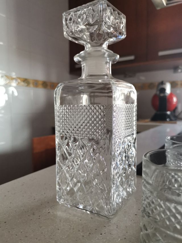 Juego de botella licor