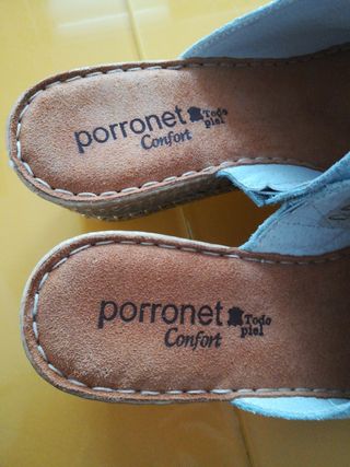 Zuecos Porronet de segunda mano por 35 EUR en Hondarribia en WALLAPOP