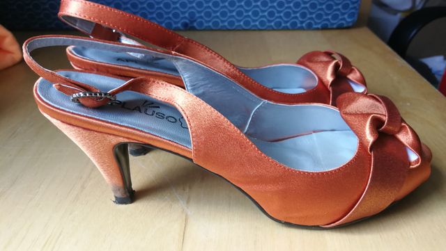 Peep toes naranja