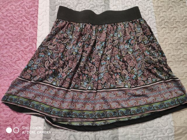 Falda Stradivarius talla M