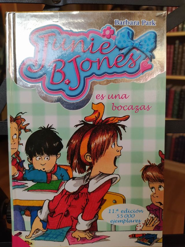 Lote 8 libros juveniles Kika, Judy Moody, Junie