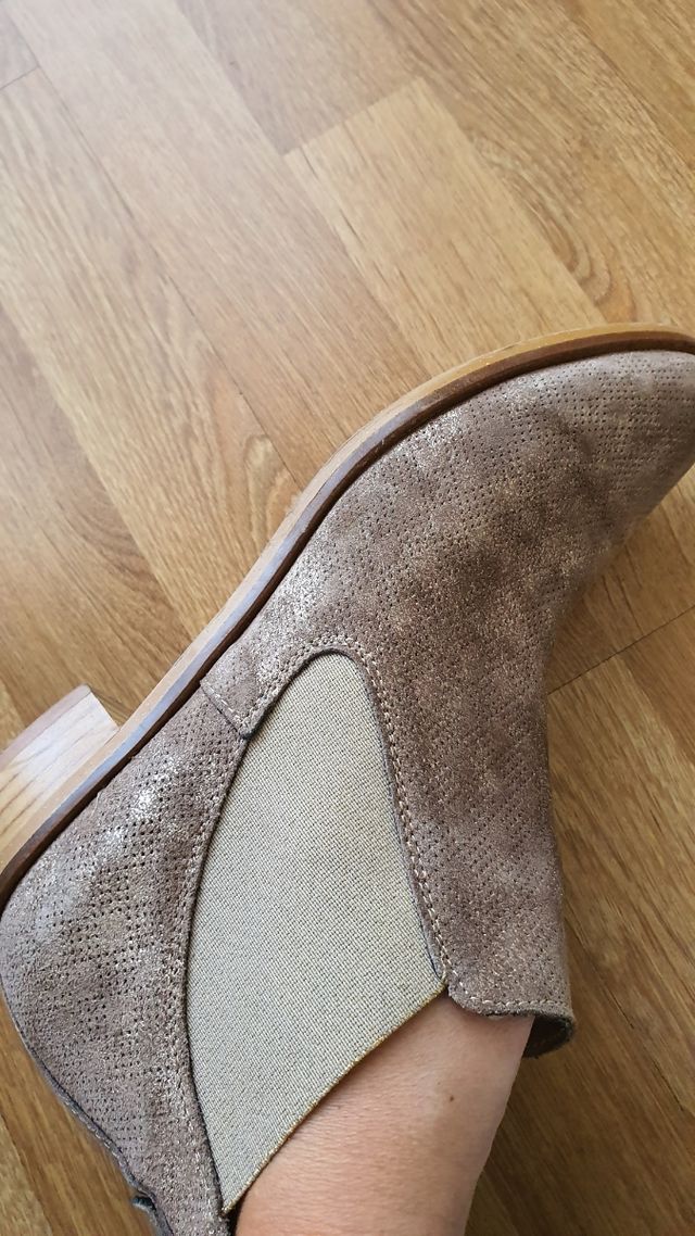 Botas Alpe talla 40.