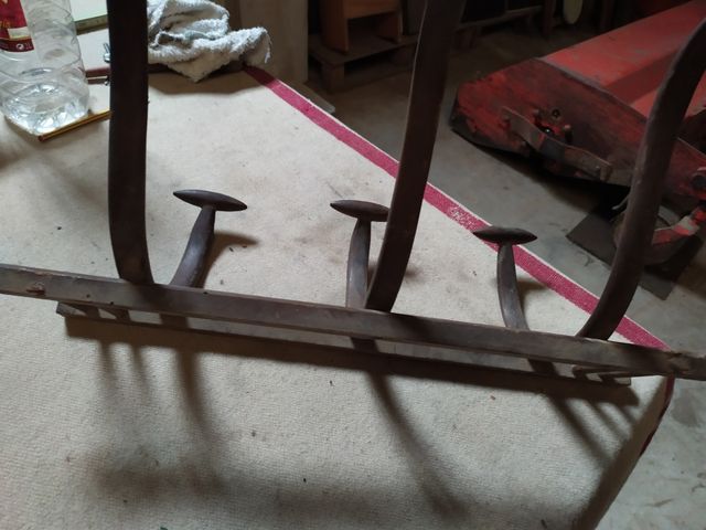 colgador Tonet de 3 brazos