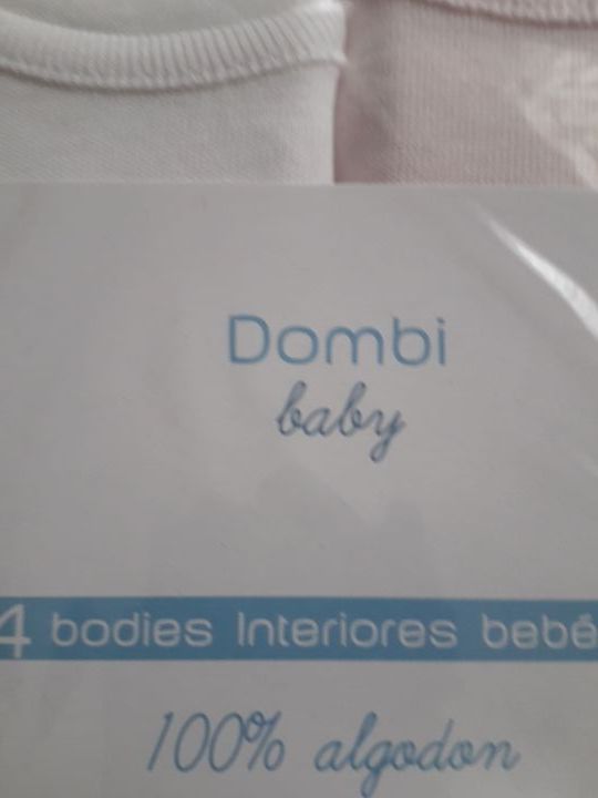 4 bodies interiores bebé 24 meses