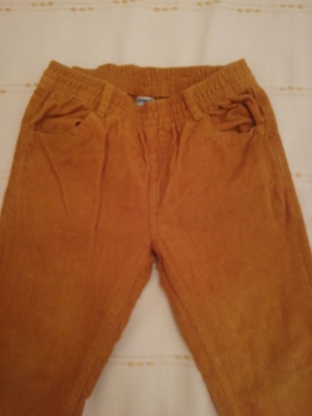 Pantalón niño de pana (Top Top) T. 7-8.