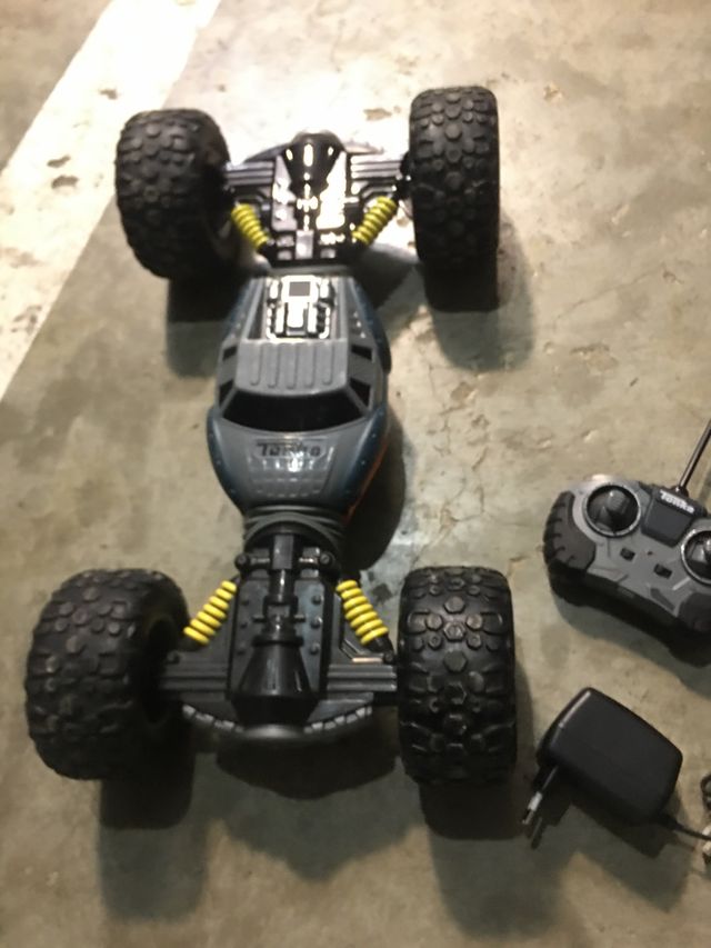 Coche radio control de batería de dos colore