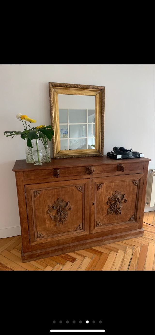 Consola, aparador, estantería antiguo