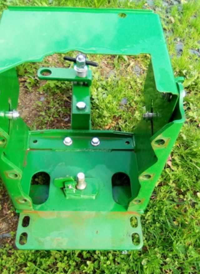Barra De Tiro De Un Tractor Barra de tiro tractor John Deere de segunda mano por 350 € en Betanzos