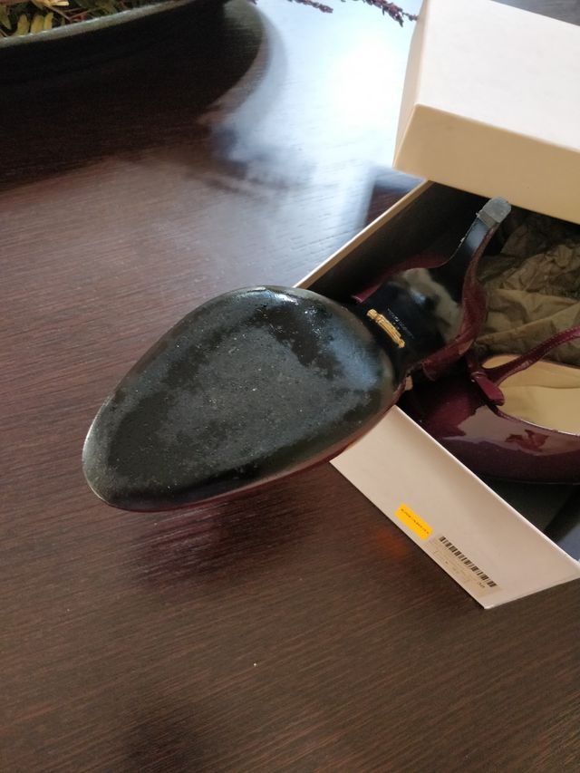 zapatos Uterqüe burdeos charol (piel)