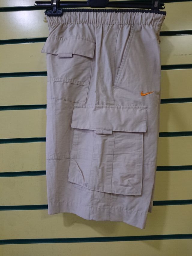Pantalón bermudas Nike